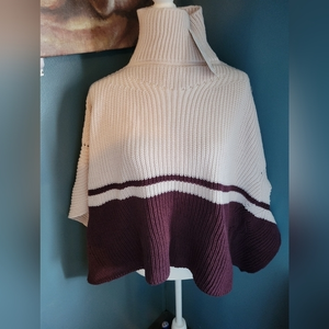 Save the Ocean NWT poncho sweater plum & cream color‎ One Size
